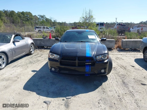 2011 Dodge Charger RT Plus with VIN 2B3CL5CT0BH615770, listed as a IAAI auction lot 41854093 with 134,258 mi miles. Bid and sale history available at carsss.com. Image 6.