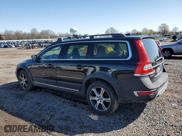 2014 Volvo XC70 T6 with VIN YV4902BZ5E1184221, listed as a Copart auction lot 51917985 with 157,871 mi miles and Clean Title. Bid and sale history available at DreamBid. Image 2.