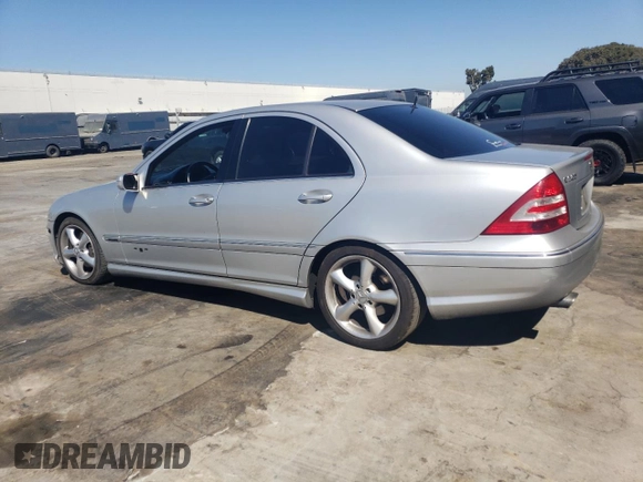 2005 Mercedes-Benz C 320 with VIN WDBRF64J45F601667, listed as a Copart auction lot 74143814 with 169,794 mi miles and Salvage Title. Bid and sale history available at DreamBid. Image 2.