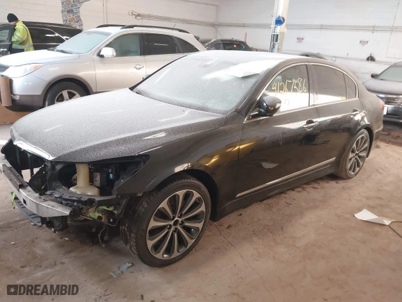 2012 Hyundai Genesis 5.0L with VIN KMHGC4DH8CU163114, listed as a IAAI auction lot 41267586 with 1 mi miles. Bid and sale history available at carsss.com. Image 17.