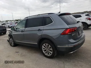 2018 Volkswagen Tiguan SEL with VIN 3VV3B7AX7JM005708, listed as a Copart auction lot 56431835 with 53,957 mi miles and Salvage title. Bid and sale history available at DreamBid. Image 2.