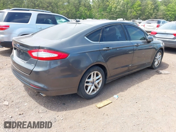 2016 Ford Fusion SE with VIN 3FA6P0H7XGR319039, listed as a IAAI auction lot 42051350 with 107,301 mi miles. Bid and sale history available at carsss.com. Image 4.