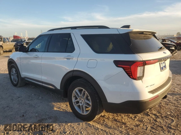 2025 Ford Explorer Active with VIN 1FMUK7DH4SGA20164, listed as a Copart auction lot 87742815 with 2,577 mi miles and Salvage Title. Bid and sale history available at carsss.com. Image 2.