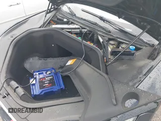 2013 Tesla Model S с VIN 5YJSA1DG7DFP26402, выставлен на аукционе IAAI как лот 42195726 с пробегом 100 890 миль миль и . История ставок и продаж доступна на DreamBid. Изображение 10.