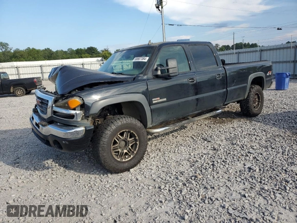 2006 GMC Sierra 3500 DRW SL z VIN 1GTHK33236F115273, wystawiony jako Copart lot #68807084 z przebiegiem 249 002 mil mil oraz Szkody całkowita. Historia ofert i sprzedaży dostępna na DreamBid. Obrazek 1.