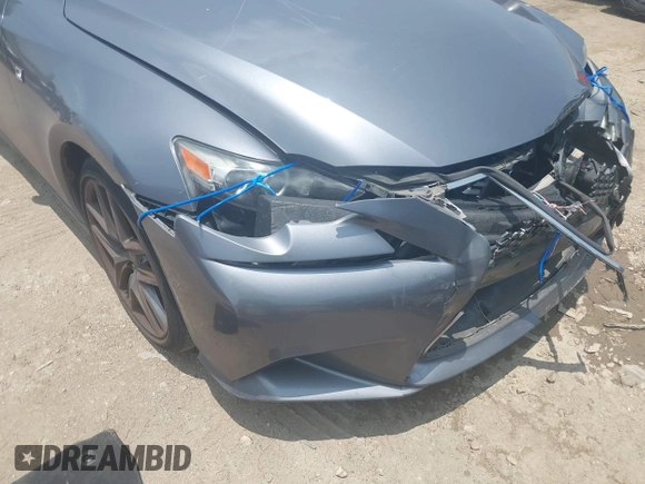 2014 Lexus IS 250 with VIN JTHBF1D2XE5000962, listed as a IAAI auction lot 42403697 with 110,106 mi miles and . Bid and sale history available at DreamBid. Image 6.