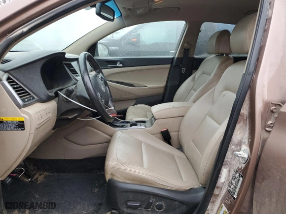 2017 Hyundai Tucson Value with VIN KM8J33A25HU321870, listed as a Copart auction lot 43997035 with 154,450 mi miles and Salvage Title. Bid and sale history available at carsss.com. Image 7.