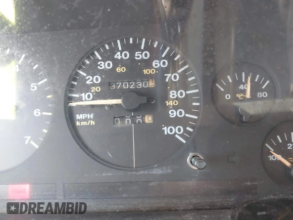 1994 Jeep Grand Cherokee Laredo with VIN 1J4GZ58S6RC295621, listed as a IAAI auction lot 42751869 with 370,230 mi miles and . Bid and sale history available at DreamBid. Image 7.