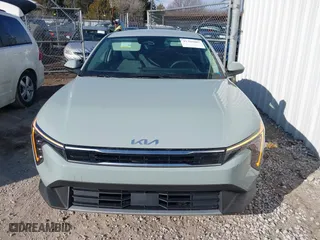 2025 Kia K4 EX with VIN 3KPFU4DE0SE038544, listed as a IAAI auction lot 41305887 with 1,729 mi miles. Bid and sale history available at carsss.com. Image 12.