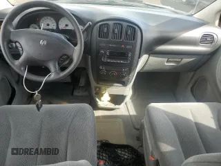 2005 Dodge Caravan SE z VIN 1D4GP25RX5B376541, wystawiony jako Copart lot #55258265 z przebiegiem 128 328 mil mil oraz Szkody całkowita. Historia ofert i sprzedaży dostępna na DreamBid. Obrazek 8.