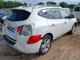 2012 Nissan Rogue S with VIN JN8AS5MV1CW402567, listed as a IAAI auction lot 42179240 with 131,773 mi miles and . Bid and sale history available at DreamBid. Image 4.