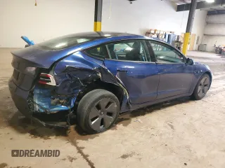 2022 Tesla Model 3 z VIN 5YJ3E1EA8NF369767, wystawiony jako Copart lot #59320655 z przebiegiem 103 069 mil mil oraz Czysty tytuł • Clean title. Historia ofert i sprzedaży dostępna na DreamBid. Obrazek 3.