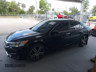 2016 Honda Accord Sport z VIN 1HGCR2F57GA171917, wystawiony jako IAAI lot #42177260 z przebiegiem 118 869 mil mil oraz . Historia ofert i sprzedaży dostępna na DreamBid. Obrazek 15.