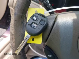 2002 Lexus ES 300 с VIN JTHBF30G425026580, выставлен на аукционе IAAI как лот 42370924 с пробегом 215 836 миль миль и . История ставок и продаж доступна на DreamBid. Изображение 11.