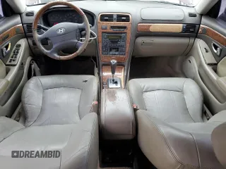 2005 Hyundai XG with VIN KMHFU45E45A384937, listed as a Copart auction lot 78332294 with 67,662 mi miles and Clean Title. Bid and sale history available at carsss.com. Image 8.