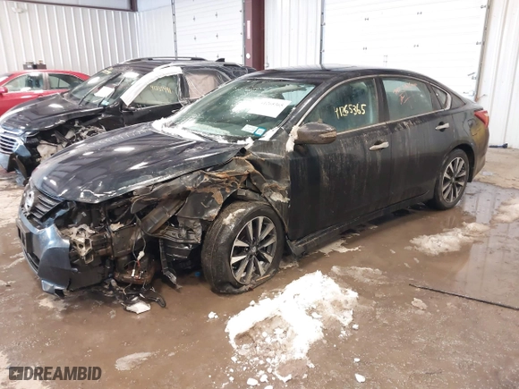 2016 Nissan Altima 2.5 SL with VIN 1N4AL3AP5GC184553, listed as a IAAI auction lot 41265365 with 90,890 mi miles. Bid and sale history available at carsss.com. Image 2.