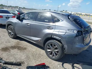 2019 Lexus NX 300 z VIN JTJYARBZ8K2131763, wystawiony jako IAAI lot #41584831 z przebiegiem 110 614 mil mil oraz . Historia ofert i sprzedaży dostępna na DreamBid. Obrazek 3.