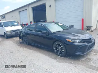 2018 Toyota Camry LE с VIN 4T1B11HK2JU656434, выставлен на аукционе IAAI как лот 42688231 с пробегом 139 862 миль миль и . История ставок и продаж доступна на DreamBid. Изображение 1.
