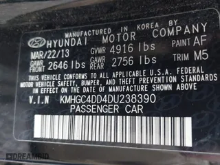 2013 Hyundai Genesis 3.8L with VIN KMHGC4DD4DU238390, listed as a IAAI auction lot 41850933 with 206,825 mi miles. Bid and sale history available at carsss.com. Image 9.