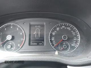 2013 Volkswagen Passat SE z VIN 1VWBH7A32DC011750, wystawiony jako IAAI lot #42199020 z przebiegiem 155 806 mil mil oraz . Historia ofert i sprzedaży dostępna na DreamBid. Obrazek 7.