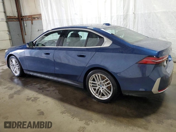 2024 BMW 5 Series 530i xDrive with VIN WBA53FJ01RCP81246, listed as a Copart auction lot 72286304 with 10,209 mi miles and Clean Title. Bid and sale history available at carsss.com. Image 2.