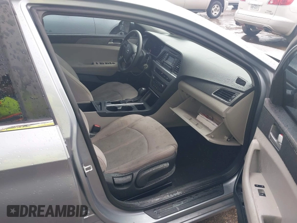 2015 Hyundai Sonata SE with VIN 5NPE24AF0FH083757, listed as a IAAI auction lot 42104496 with 138,700 mi miles and . Bid and sale history available at DreamBid. Image 5.