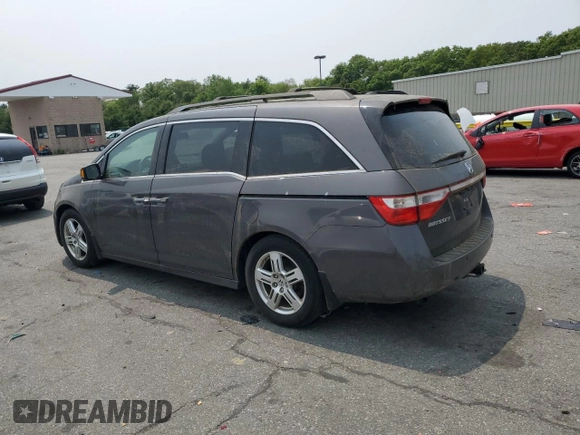 2013 Honda Odyssey Touring with VIN 5FNRL5H98DB053891, listed as a Copart auction lot 59592425 with 174,773 mi miles and Clean title. Bid and sale history available at DreamBid. Image 2.