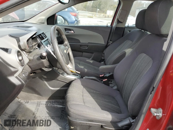 2013 Chevrolet Sonic LT with VIN 1G1JC5SB7D4103883, listed as a Copart auction lot 44175705 with 81,999 mi miles and Salvage Title. Bid and sale history available at DreamBid. Image 7.
