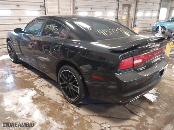 2011 Dodge Charger RT Max with VIN 2B3CM5CT1BH548996, listed as a IAAI auction lot 41577876 with 191,585 mi miles. Bid and sale history available at carsss.com. Image 3.