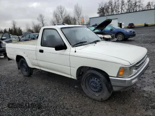 1991 Toyota Pickup DX с VIN JT4RN81P4M5126664, выставлен на аукционе Copart как лот 43876545 с пробегом 215 944 миль миль и Чистый • Clean title. История ставок и продаж доступна на DreamBid. Изображение 4.