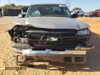 2004 Chevrolet Silverado 1500 LS with VIN 1GCEC14V04Z169624, listed as a Copart auction lot 77803554 with 143,212 mi miles and Salvage Title. Bid and sale history available at carsss.com. Image 5.
