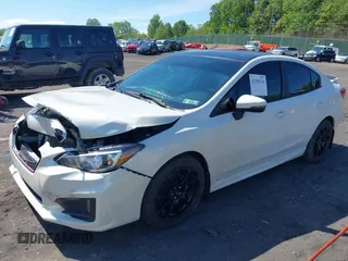 2018 Subaru Impreza Special Sports z VIN 4S3GKAK65J3611805, wystawiony jako IAAI lot #42384724 z przebiegiem 82 541 mil mil oraz . Historia ofert i sprzedaży dostępna na DreamBid. Obrazek 2.