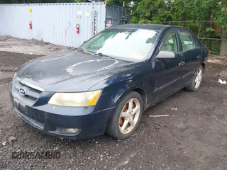 2007 Hyundai Sonata SE z VIN 5NPEU46F47H155645, wystawiony jako IAAI lot #42516541 z przebiegiem 144 746 mil mil oraz . Historia ofert i sprzedaży dostępna na DreamBid. Obrazek 6.