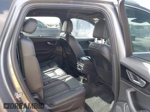 2017 Audi Q7 Premium Plus with VIN WA1LHAF74HD045487, listed as a IAAI auction lot 41939013 with 74,676 mi miles and . Bid and sale history available at DreamBid. Image 8.