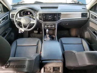2022 Volkswagen Atlas SEL with VIN 1V2BR2CA7NC551867, listed as a Copart auction lot 88635095 with 45,018 mi miles and Salvage title. Bid and sale history available at DreamBid. Image 8.