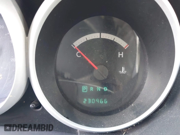 2008 Dodge Grand Caravan SE with VIN 2D8HN44H78R667145, listed as a IAAI auction lot 42654330 with 230,966 mi miles and . Bid and sale history available at DreamBid. Image 15.
