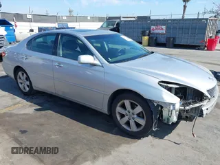 2005 Lexus ES 350 with VIN JTHBA30G955112891, listed as a IAAI auction lot 42170910 with 199,984 mi miles and . Bid and sale history available at DreamBid. Image 1.