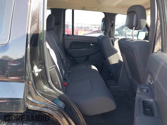 2012 Jeep Liberty Sport with VIN 1C4PJLAK9CW159310, listed as a IAAI auction lot 41987331 with 204,132 mi miles and . Bid and sale history available at carsss.com. Image 8.