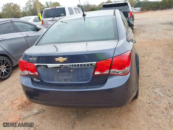 2014 Chevrolet Cruze LS with VIN 1G1PA5SHXE7190912, listed as a IAAI auction lot 41936724 with 100,924 mi miles. Bid and sale history available at carsss.com. Image 16.