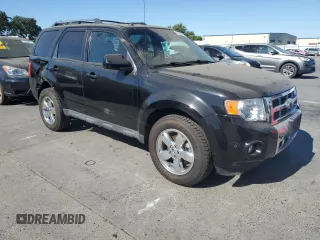 2012 Ford Escape Limited z VIN 1FMCU9EG3CKA65246, wystawiony jako Copart lot #57762675 z przebiegiem 161 568 mil mil oraz Szkoda całkowita • Salvage title. Historia ofert i sprzedaży dostępna na DreamBid. Obrazek 4.