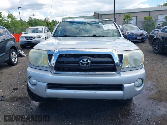 2006 Toyota Tacoma z VIN 5TELU42N56Z234046, wystawiony jako IAAI lot #42197128 z przebiegiem 143 715 mil mil oraz . Historia ofert i sprzedaży dostępna na DreamBid. Obrazek 12.