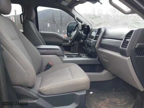2020 Ford Super Duty F-250 SRW XL with VIN 1FT7W2B64LEC99638, listed as a IAAI auction lot 41639027 with 52,893 mi miles. Bid and sale history available at carsss.com. Image 5.