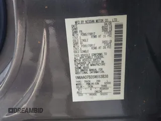 2005 Nissan Titan LE with VIN 1N6AA07B35N553838, listed as a IAAI auction lot 42101718 with 123,800 mi miles. Bid and sale history available at carsss.com. Image 9.