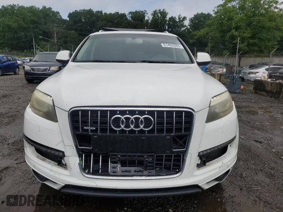 2012 Audi Q7 Prestige with VIN WA1VMAFE7CD003360, listed as a Copart auction lot 61462085 with 151,523 mi miles and Salvage title. Bid and sale history available at DreamBid. Image 5.