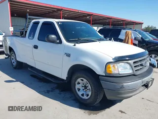 2003 Ford F-150 z VIN 2FTPX17Z63CA02885, wystawiony jako IAAI lot #41782773 z przebiegiem 184 306 mil mil oraz . Historia ofert i sprzedaży dostępna na DreamBid. Obrazek 1.