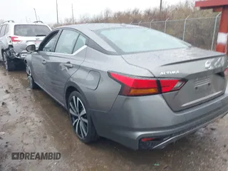 2022 Nissan Altima SR with VIN 1N4BL4CV2NN381039, listed as a IAAI auction lot 41831492 with Not Provided miles and . Bid and sale history available at DreamBid. Image 3.