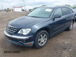 2007 Chrysler Pacifica Touring with VIN 2A8GM68X07R142302, listed as a IAAI auction lot 42140680 with 134,049 mi miles and . Bid and sale history available at DreamBid. Image 17.
