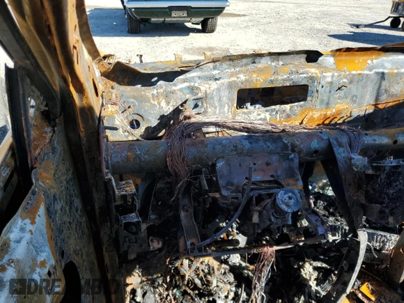 2016 Nissan Rogue SV z VIN KNMAT2MV9GP688756, wystawiony jako Copart lot #47897245 z przebiegiem Nie podano mil oraz Nie do naprawy • Non repairable. Historia ofert i sprzedaży dostępna na DreamBid. Obrazek 9.