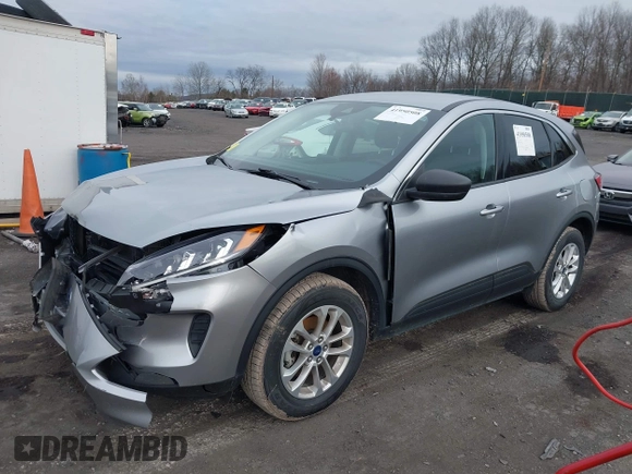 2022 Ford Escape SE with VIN 1FMCU9G69NUB81675, listed as a IAAI auction lot 41950508 with 49,841 mi miles. Bid and sale history available at carsss.com. Image 2.