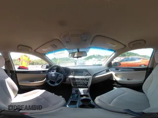 2016 Hyundai Sonata SE z VIN 5NPE24AF2GH426568, wystawiony jako IAAI lot #42415770 z przebiegiem 112 727 mil mil oraz . Historia ofert i sprzedaży dostępna na DreamBid. Obrazek 18.